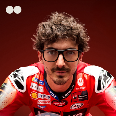 SPORTS FRAMES