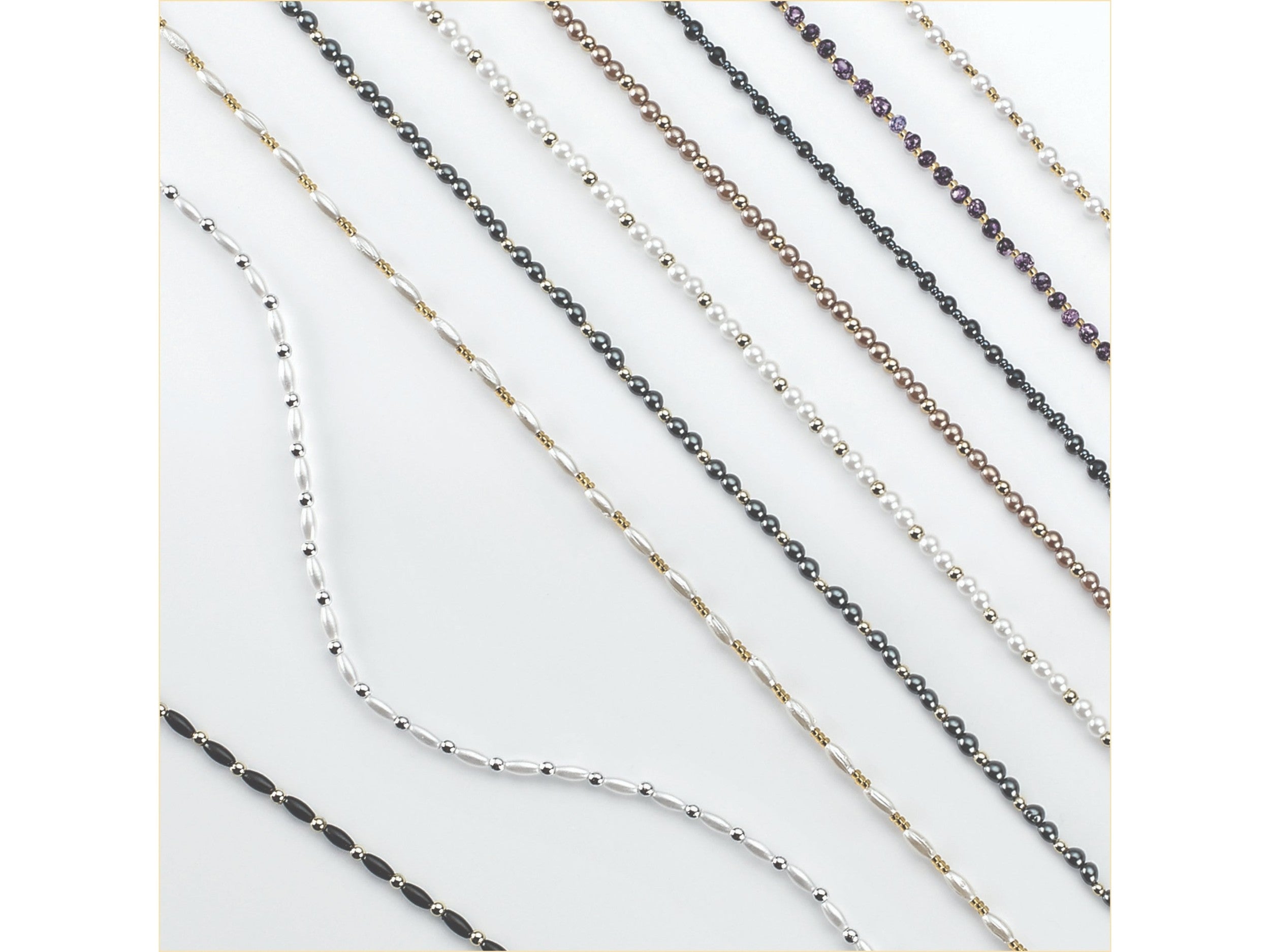 PRAGUE BEAD CHAIN IN black & Silver