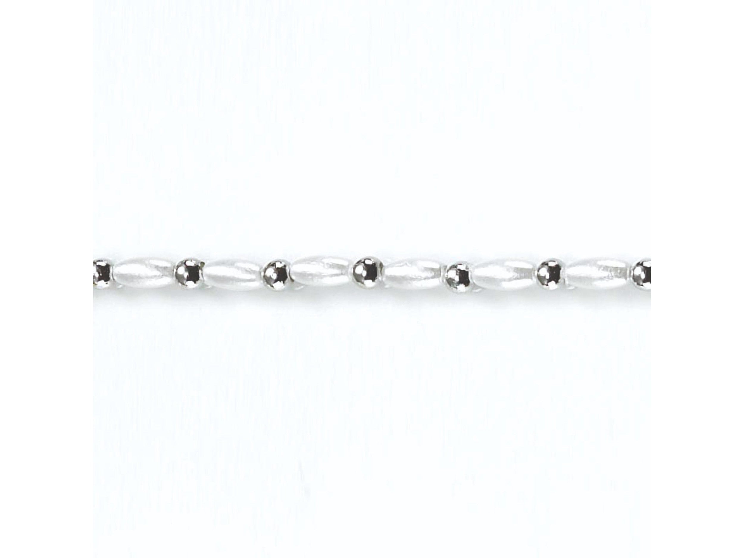 Prague bead chain in White & Silver